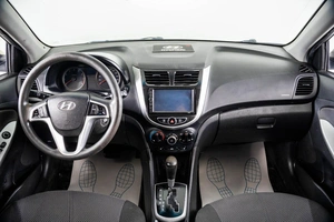 Седан Hyundai Solaris 2012 года, 529000 рублей, Пермь