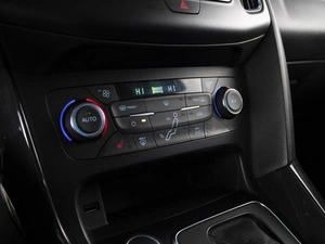 Седан Ford Focus 2017 года, 1070000 рублей, Омск