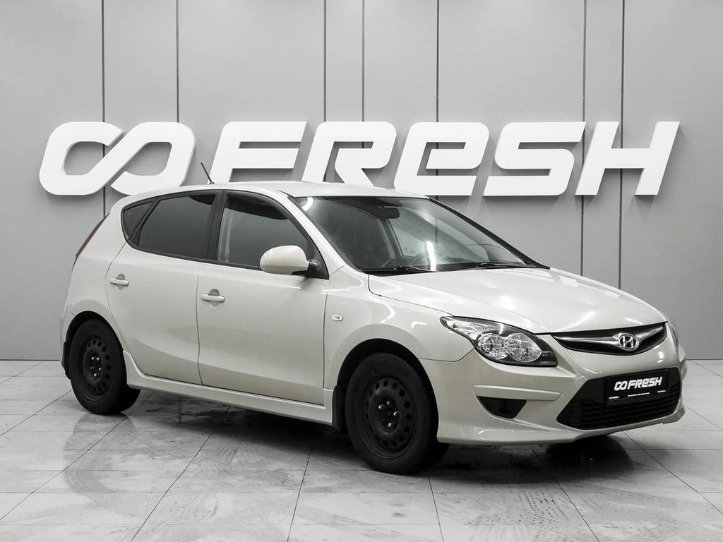 Хетчбэк Hyundai i30 2010 года, 720000 рублей, Ростов-на-Дону