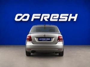 Седан Volkswagen Polo 2018 года, 1075077 рублей, Москва