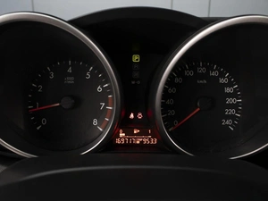 Седан Mazda 3 2010 года, 860000 рублей, Омск