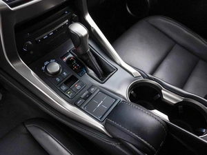 Внедорожник Lexus NX 2016 года, 3049046 рублей, Москва