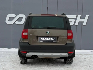 Внедорожник Skoda Yeti 2012 года, 800000 рублей, Ижевск
