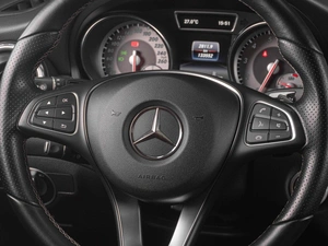 Внедорожник Mercedes-benz GLA-класс 2016 года, 2199000 рублей, Тюмень