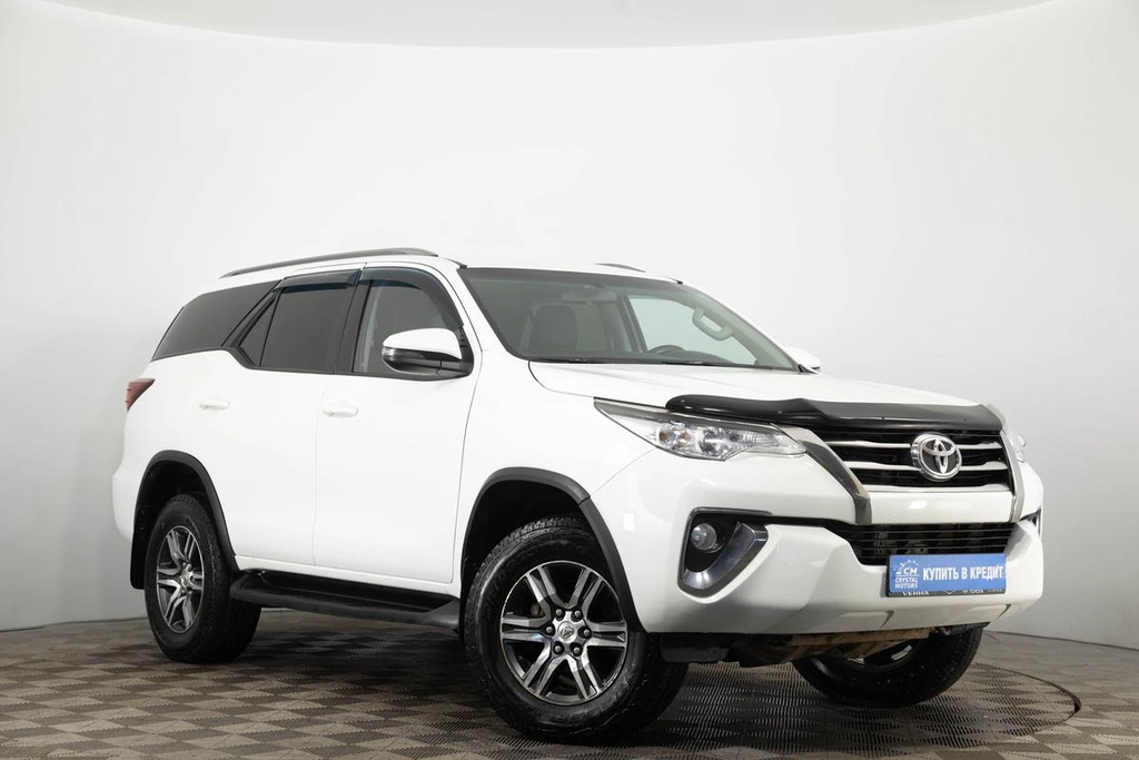 Внедорожник Toyota Fortuner 2018 года, 2699000 рублей, Пермь