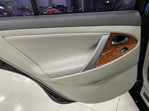 Седан Toyota Camry 2010 года, 1347000 рублей, Солонцы