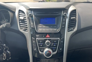 Хетчбэк Hyundai i30 2014 года, 990000 рублей, Солонцы