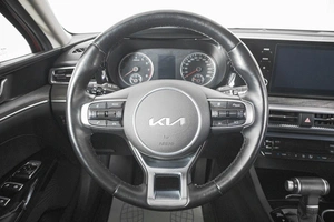 Седан Kia K5 2021 года, 2449000 рублей, Кемерово