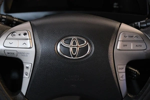 Седан Toyota Camry 2011 года, 1319000 рублей, Омск