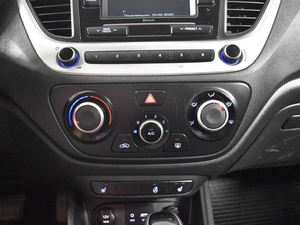Седан Hyundai Solaris 2017 года, 1429900 рублей, Казань