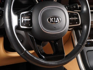 Минивэн Kia Carnival 2021 года, 4049000 рублей, Минеральные Воды