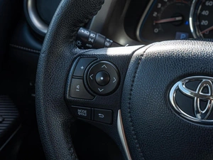 Внедорожник Toyota RAV4 2014 года, 2090000 рублей, Волгоград