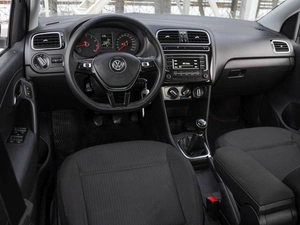 Седан Volkswagen Polo 2017 года, 880000 рублей, Волгоград