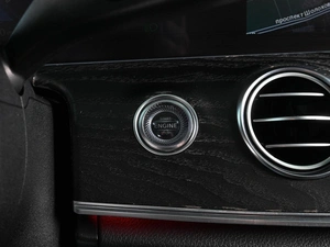 Седан Mercedes-benz E-класс 2018 года, 3399000 рублей, Аксай
