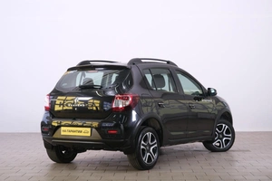 Хетчбэк Renault Sandero Stepway 2019 года, 1299000 рублей, Омск
