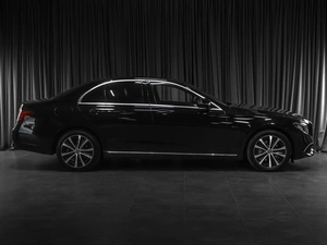 Седан Mercedes-benz E-класс 2019 года, 3199000 рублей, Тюмень