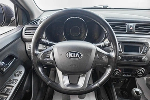 Седан Kia Rio 2013 года, 969000 рублей, Барнаул