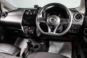 Хетчбэк Nissan Note 2020 года, 1289000 рублей, Сургут