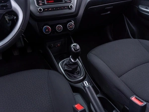 Седан Kia Rio 2016 года, 1099000 рублей, Саратов