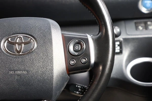 Минивэн Toyota Sienta 2018 года, 1599000 рублей, Новосибирск