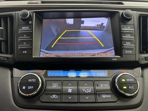 Внедорожник Toyota RAV4 2016 года, 2340000 рублей, Красноярск