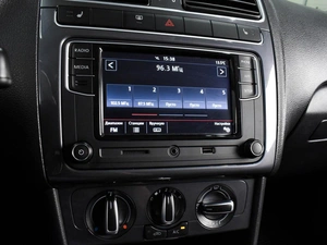 Седан Volkswagen Polo 2020 года, 1399000 рублей, Воронеж