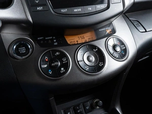 Внедорожник Toyota RAV4 2008 года, 1265000 рублей, Волгоград