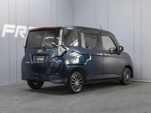 Хетчбэк Toyota Tank 2018 года, 1020000 рублей, Омск