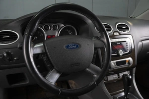 Хетчбэк Ford Focus 2008 года, 750000 рублей, Омск