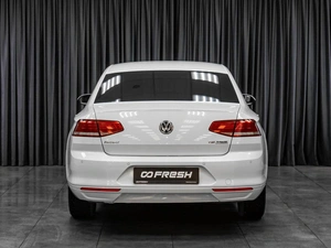 Седан Volkswagen Passat 2016 года, 1589000 рублей, Тюмень