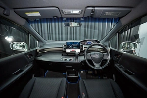 Минивэн Honda Freed 2011 года, 950000 рублей, Красноярск