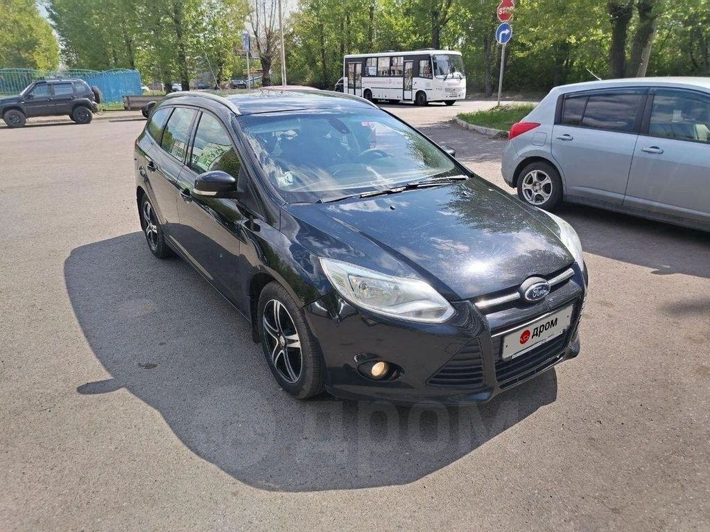 Универсал Ford Focus 2012 года, 550000 рублей, Красноярск