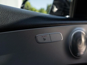 Седан Mercedes-benz E-класс 2021 года, 3149000 рублей, Большой Сочи