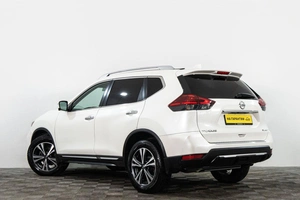 Внедорожник Nissan Rogue 2017 года, 1969000 рублей, Сургут