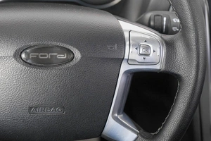 Седан Ford Mondeo 2013 года, 949000 рублей, Кемерово