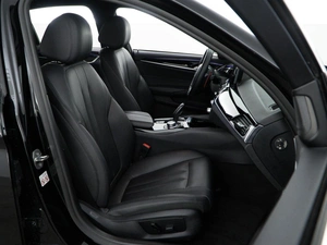 Седан BMW 5 серия 2018 года, 2948055 рублей, Москва