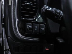 Внедорожник Mitsubishi Outlander 2018 года, 2200000 рублей, Красноярск