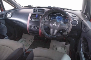 Хетчбэк Mitsubishi Colt 2003 года, 369000 рублей, Томск