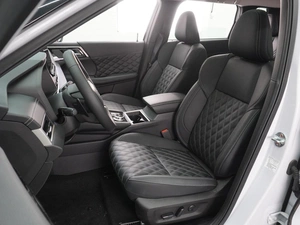 Внедорожник Mitsubishi Outlander 2022 года, 3819000 рублей, Воронеж