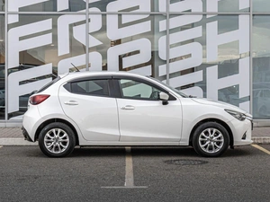 Хетчбэк Mazda Demio 2015 года, 1120000 рублей, Краснодар