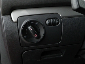 Хетчбэк Volkswagen Golf 2011 года, 727077 рублей, Москва