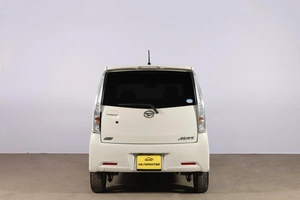 Минивэн Daihatsu Move 2013 года, 559000 рублей, Новосибирск