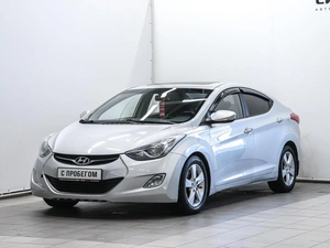 Седан Hyundai Avante 2010 года, 850000 рублей, Красноярск