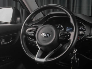 Хетчбэк Kia Rio X-Line 2020 года, 1749000 рублей, Тюмень