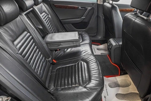 Универсал Volkswagen Passat 2012 года, 999000 рублей, Барнаул