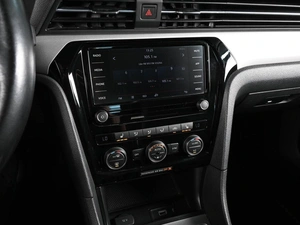 Седан Volkswagen Passat (North America) 2020 года, 2599000 рублей, Ростов-на-Дону