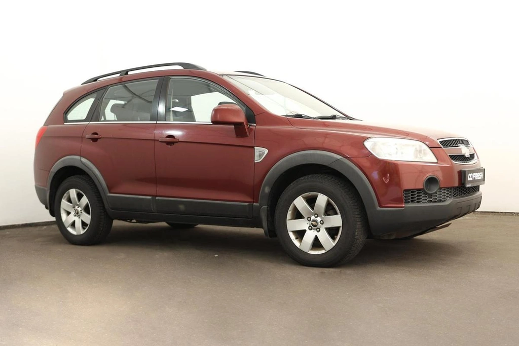 Внедорожник Chevrolet Captiva 2008 года, 740000 рублей, Орёл