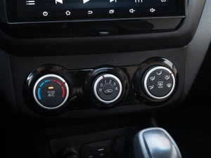 Седан Kia Rio 2015 года, 960000 рублей, Краснодар