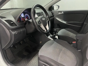 Седан Hyundai Solaris 2014 года, 750000 рублей, Ярославль