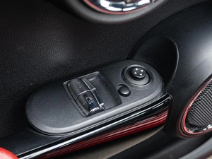 Хетчбэк MINI John Cooper Works 2019 года, 3350000 рублей, Краснодар